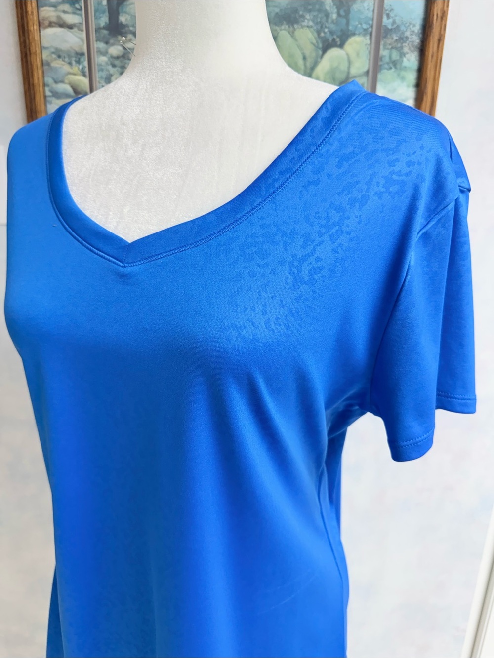 NWOT BCG V-Neck Royal Blue Athletic Tee with Stretch